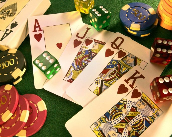 Why Play Poker Online?